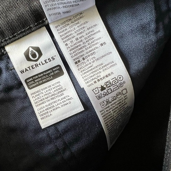 New Men’s Levi's Workwear Utility Fit Jeans Size 36x32 - Picture 6 of 10